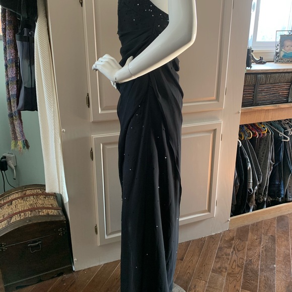 Enchante 8 navy sheer gown bead/sequin detail - Picture 4 of 6